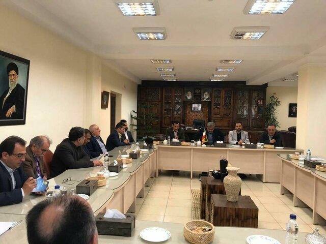 با حضور سفیر کشورمان در ایروان؛ظرفیت های مالی استان گیلان در نمایشگاه ارمنستان آنالیز شد