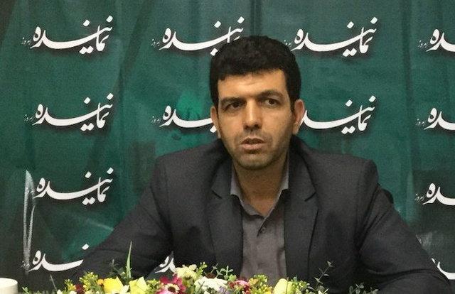 نماینده نایین: بار را بر دوش مردم نیندازیم نماینده نایین: بار را بر دوش مردم نیندازیم