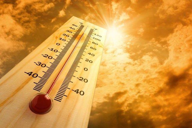 بروز تاکنون 1000 مورد گرمازدگی در یزد راهکارهای پیشگیری بروز تاکنون 1000 مورد گرمازدگی در یزد