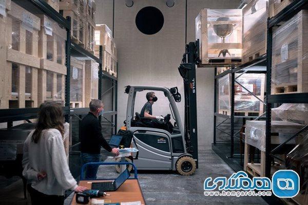 انتقال مخفیانه گنجینه های هنری دیده نشده در لوور انتقال مخفیانه گنجینه های هنری دیده نشده در لوور